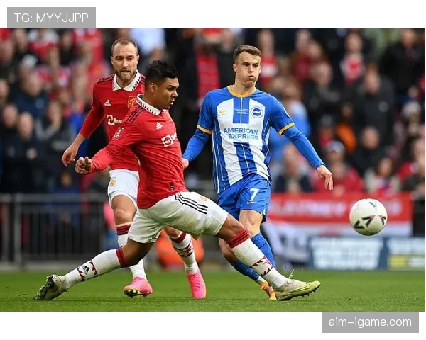 图赫尔战术显成效：高压逼抢结合快速反击助球队强势复苏