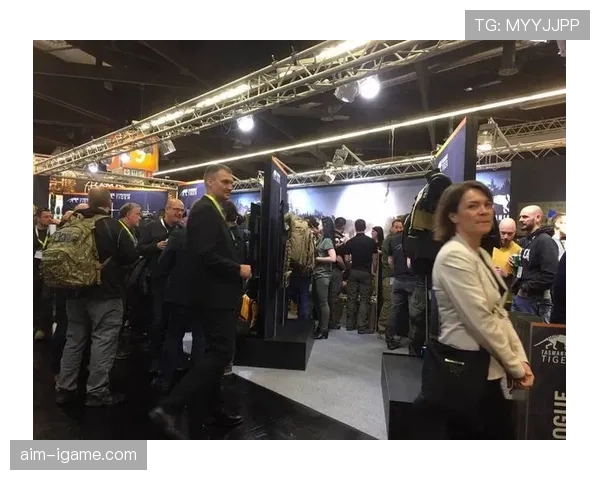 马尔蒂尼战术智慧引领团队蜕变:解析表现提升路径与战术价值彰显 马尔蒂尼战术智慧引领团队蜕变:解析表现提升路径与战术价值彰显