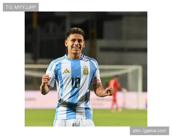 南美足球新格局:巴阿争霸再起,多队崛起搅动竞争格局 南美足球新格局:巴阿争霸再起,多队崛起搅动竞争格局