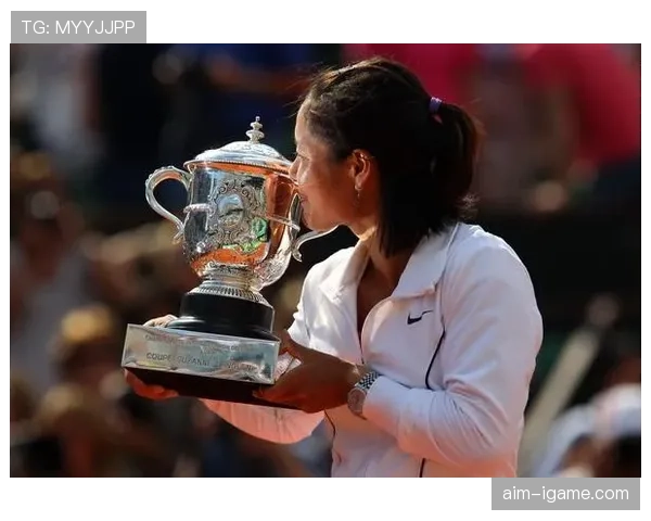 李娜场外的奢华生活，钱包鼓得跟比赛奖杯似的